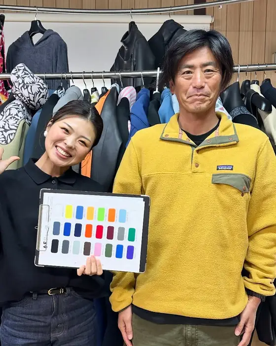 ご来店のお客様とスタッフの記念写真